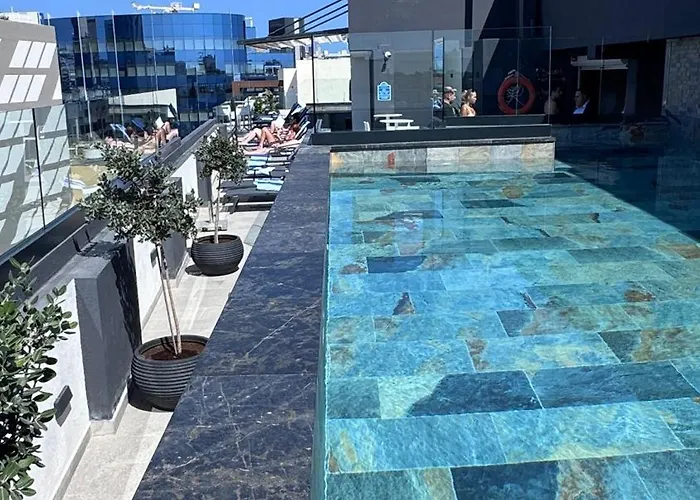 Aste Hotel St. Julian's