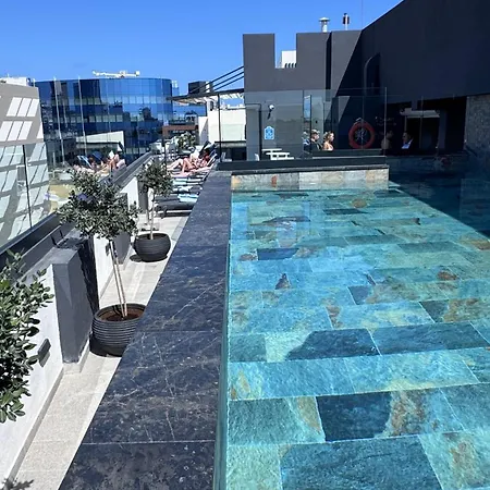 Aste Hotel St. Julian's