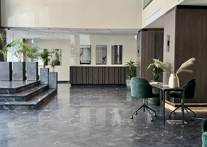 Aste Hotel San Ġiljan