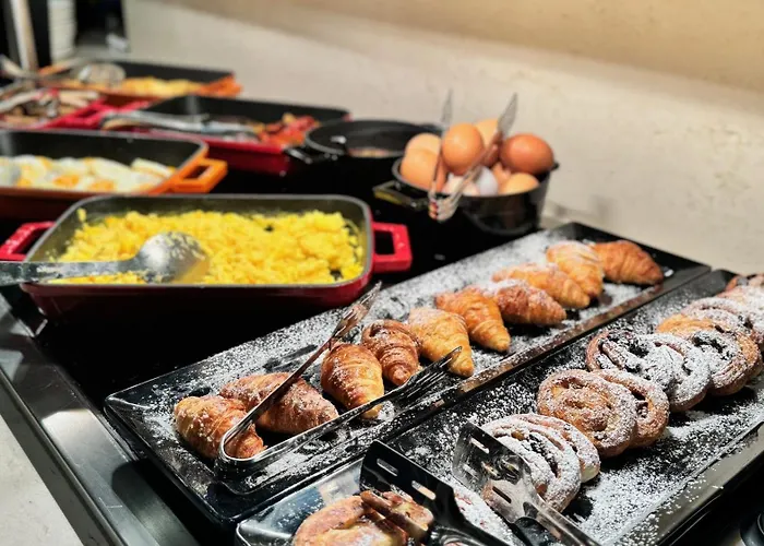 Aste Hotel San Ġiljan